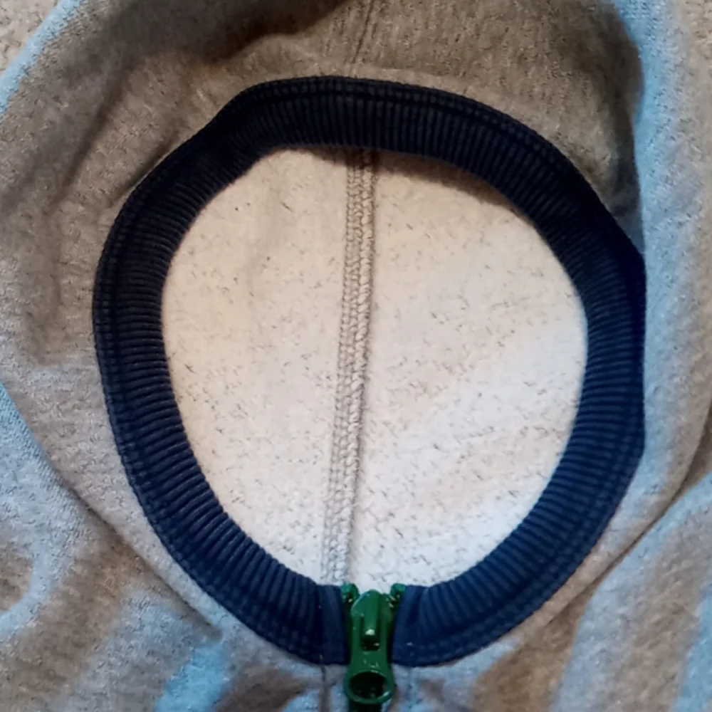 Nike 1/4 zip hoodie sweatshirt, navy & gray with green trim, Youth M (10/12)